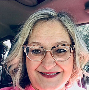 Meet your Posher, Cathy